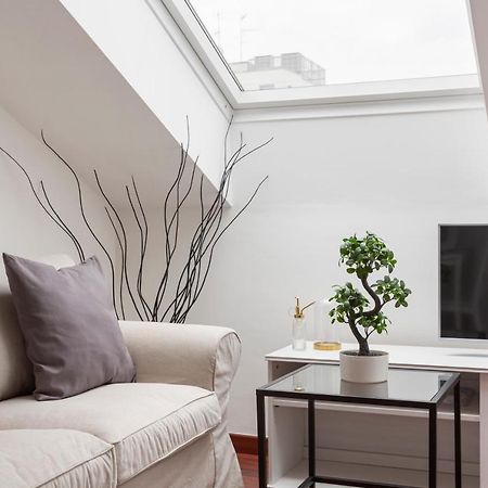 2 Bedroom 2 Bathroom Apt - Duomo 2 Milan Exterior photo